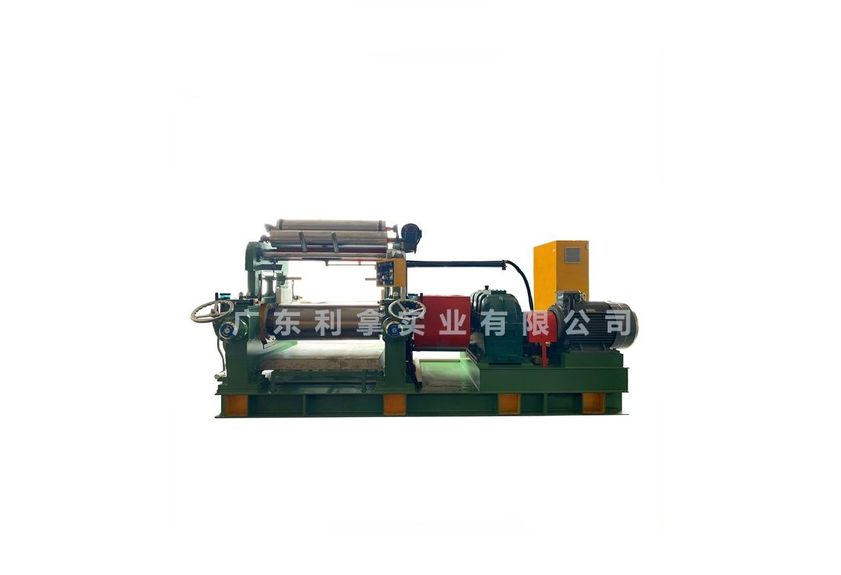 三輥開煉機(jī)：橡膠加工的核心設(shè)備